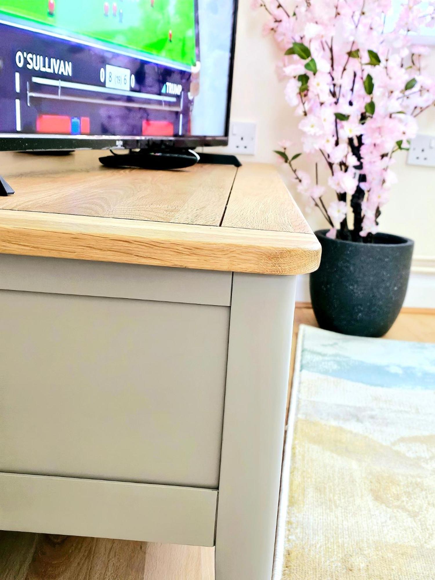 Holiday home Beautiful Townhouse With Netflix *