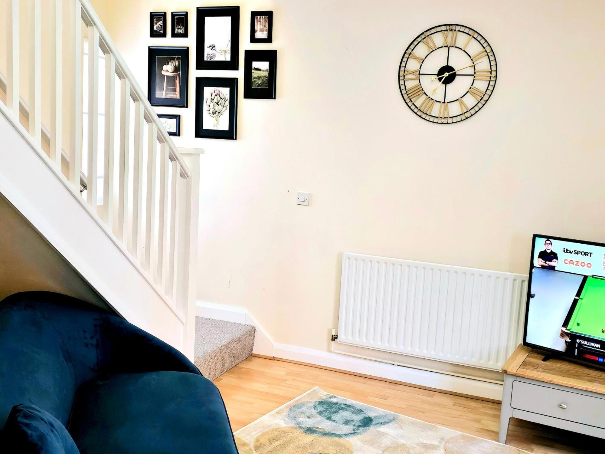 Beautiful Townhouse With Netflix Holiday home Long Eaton