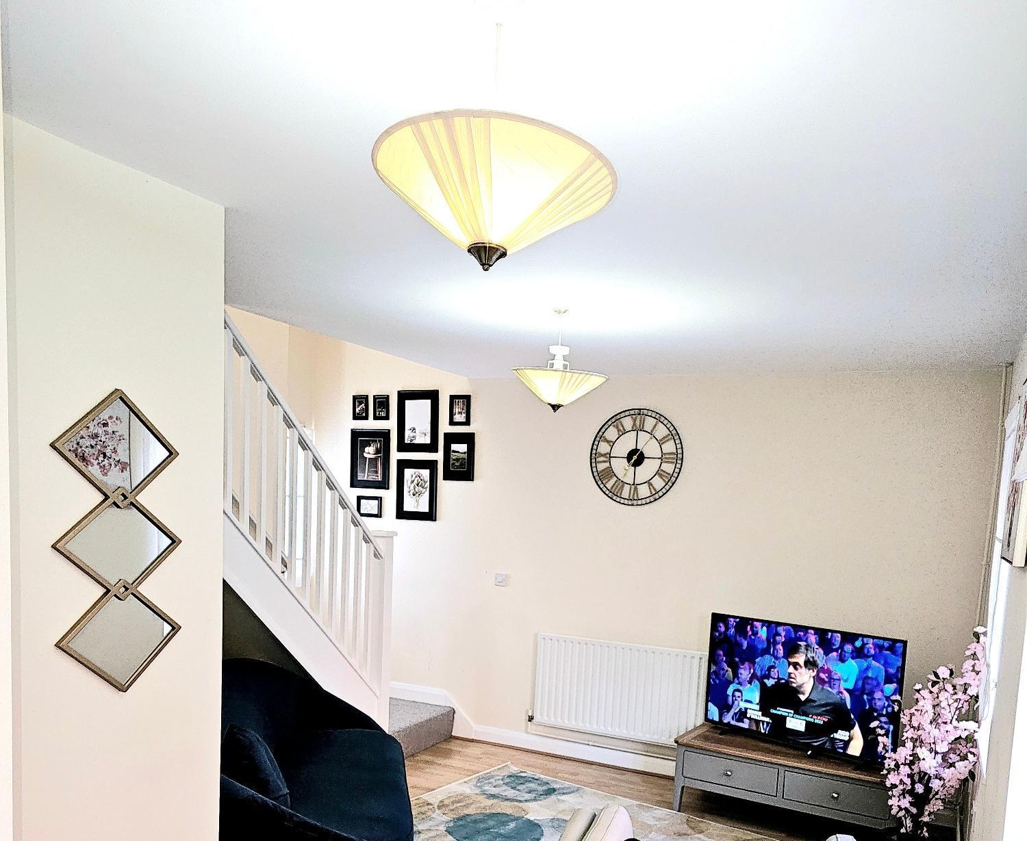 Ferienhaus Beautiful Townhouse With Netflix